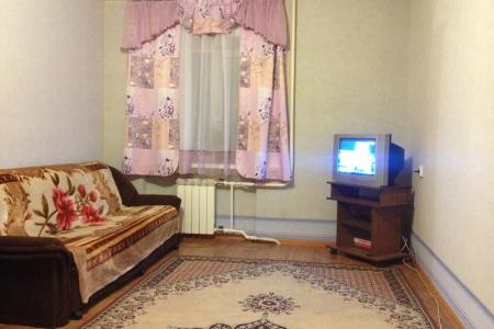 Уютная квартира возле Платинум Арена