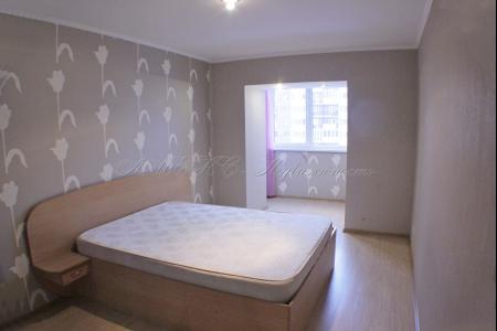 3комн на 70 Лет Октября, 15