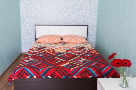 Отличная квартирка на правом берегу!ТЦ "Красноярье!"