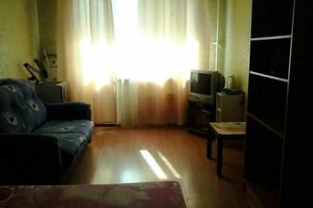 Уютная квартира в 2-х минутах от метро Золотая Нива