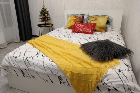 Уютная студия с панорамным окном