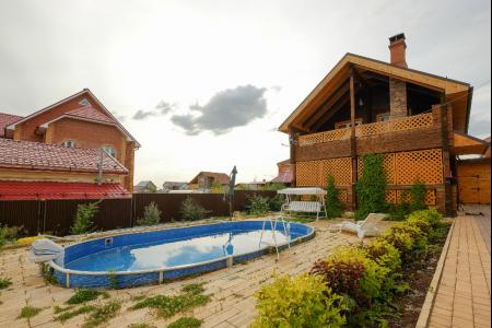 Коттедж с баней в мр. Заречный