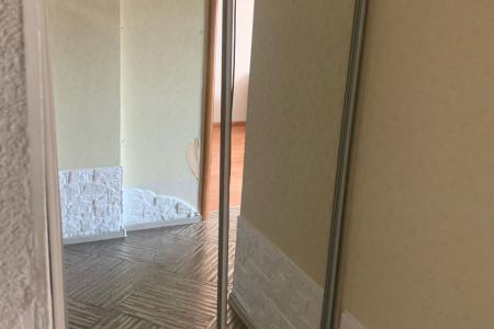 Однокомнатная квартира около ТЦ «Аура»