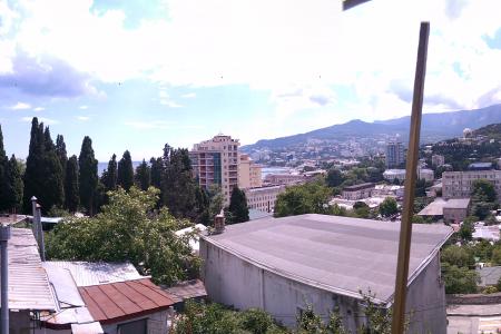 2-ккв в двух уровнях (2 этажа) с отдельным входом в центре  район Поликуровского холма ул.Нагорная