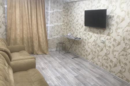 Возле ледовый дворец