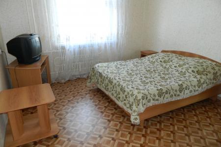 Двухкомнатная квартира у автовокзала.