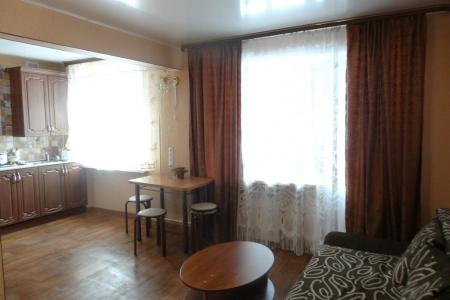 Новая, чистая, уютная квартира - студия.У кинотеатра Миромакс. Центр города по ул. Карла Маркса.