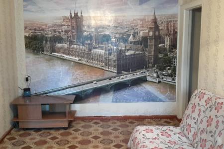 Трехкомнатная квартира в районе Детского мира