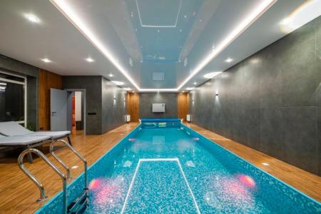 Роскошный коттедж возле аэропорта Внуково с бассейном