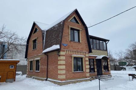 Коттедж с русской баней.