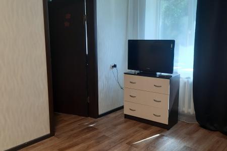 Двухкомнатная квартира в районе ТЦ Мега Молл