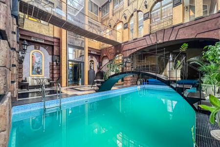 Банкетный зал для свадьбы в коттедже премиум класса на 50 гостей