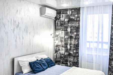 Центр города, высокий этаж