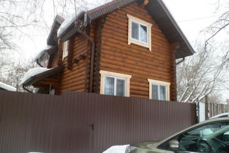 Дом находится у центральной транспортной развязки города Ижевска.