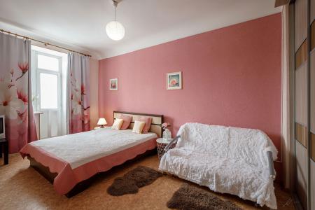 Двухкомнатная квартира в центре