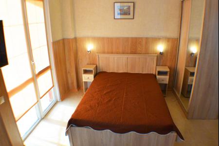 Студия для 4х гостей. Еще варианты на сайте Domstop.ru