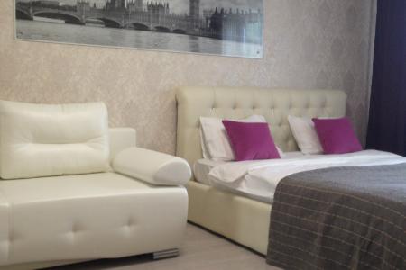 Красивая квартира на Кирпичной,8. Отчетные документы командировочным.