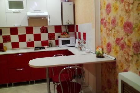 3-к квартира, 80 м², 1/1 эт.