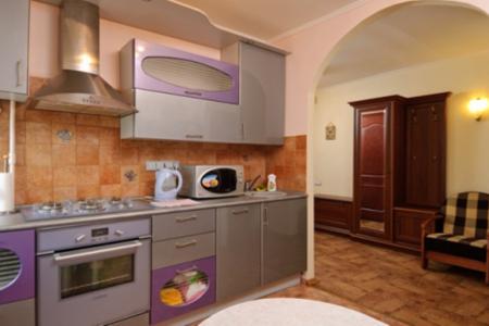 Двухкомнатная квартира в центре "Взлётки"