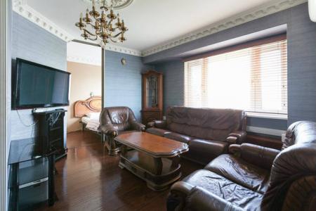 Шикарные трёхкомнатные апартаменты