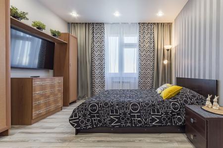 Видовая!!!Около ЖД вокзала!  Большой SMART ТВ,  Метро Бурнаковская!!!