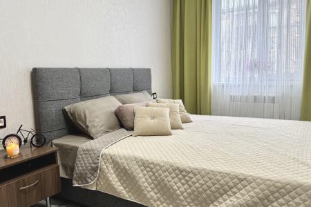 Отличная 2-комн квартира в центре города, рядом с институтом ФСИН и гор.больницей.