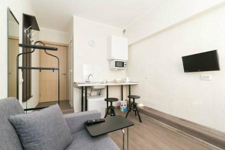 Аккуратная Квартира-студия, 10 мин до аэропорта Шереметьево