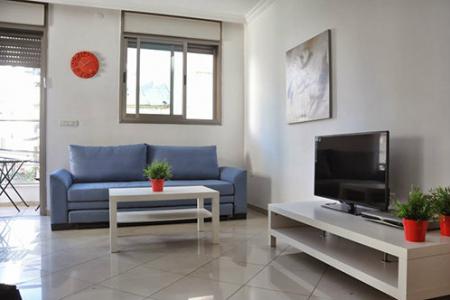 Квартира близко к морю и рынку Кармель.