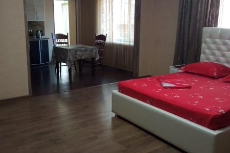 Трёхкомнатная студия