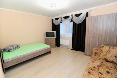 Комфортная двухкомнатная квартира ст.Фабричная