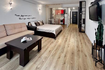 Шикарная студия с новым ремонтом в новом доме в микрорайоне ГГМ!