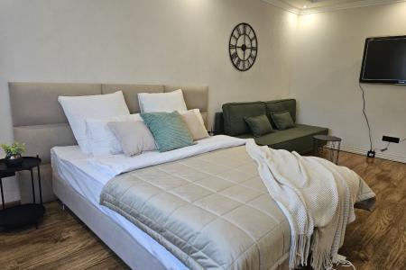 Двухкомнатная Ленинградская 72