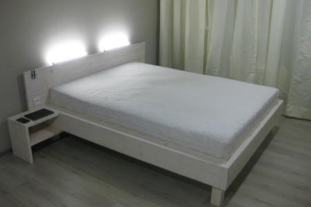 Ближе к набережной, только на самой набережной!