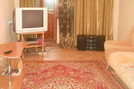 Двухкомнатная квартира для иногородних в хорошем состоянии.