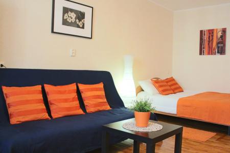 1ая квартира посуточно на Менделеева