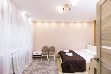 Компания "Отличный день" 2 комн. Ловина 30