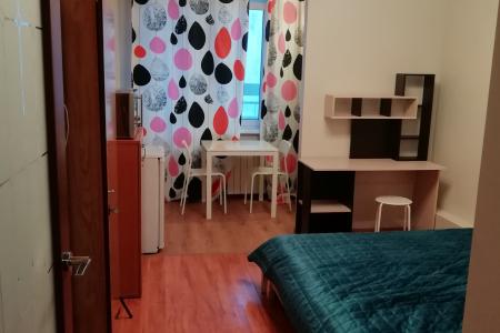 Сдам студию у "Дворца Спорта"