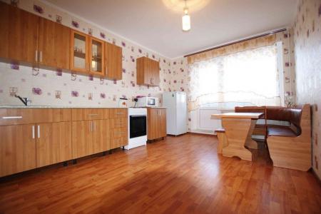 Большая двухкомнатная квартира!