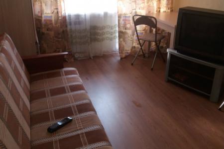 Двухкомнатная квартира в Петергофе