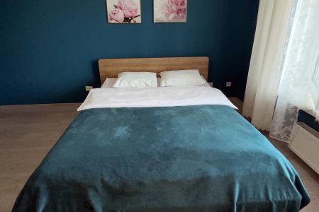 Однокомнатная квартира рядом с парком и метро