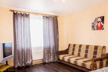 Большая однокомнатная квартира возле ГМ Окей