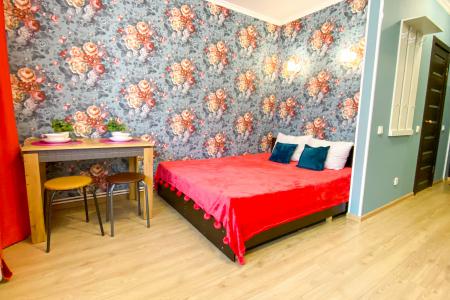 Студия на улице Большая