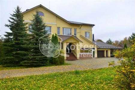 Новый коттедж в Ватутинках с банкетным залом, бассейном и бильярдом до 50 чел без комиссии!