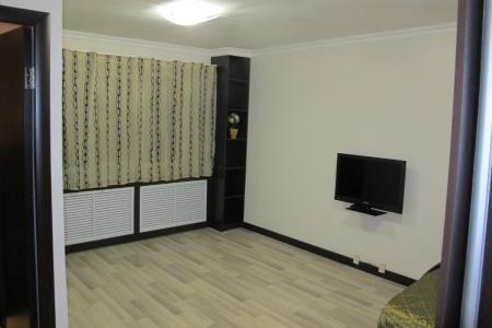 Уютная квартира посуточно в самом центре города Череповца