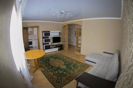 2-комнатная квартира в центре Волгограда на проспекте Ленина