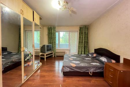 1-кoмнатнaя квартиpа PЯДОМ С МEТPО! Сдаeтся на ЧAСЫ/СУTKИ