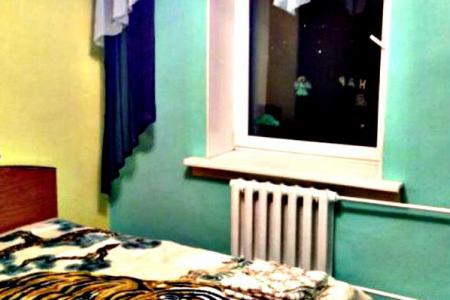 Двухкомнатная квартира рядом с  ЖД - вокзалом.