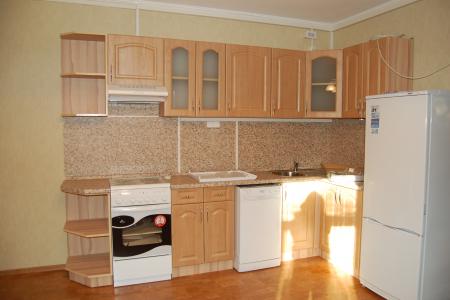 Аренда коттеджа в Ленинградской области  г.Зеленогорске ул. Красноармейская.