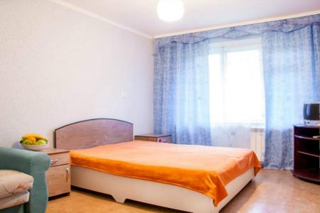 Сдам 1-комнатную на Алексеева,53. ТРЦ "Планета"