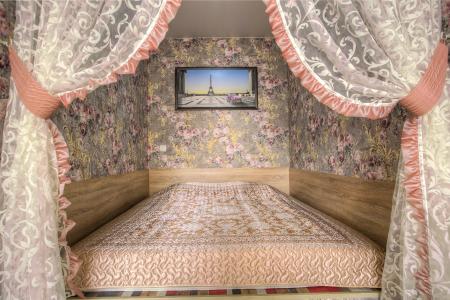 Студия бизнес-класса на ул.Революции 1905 года